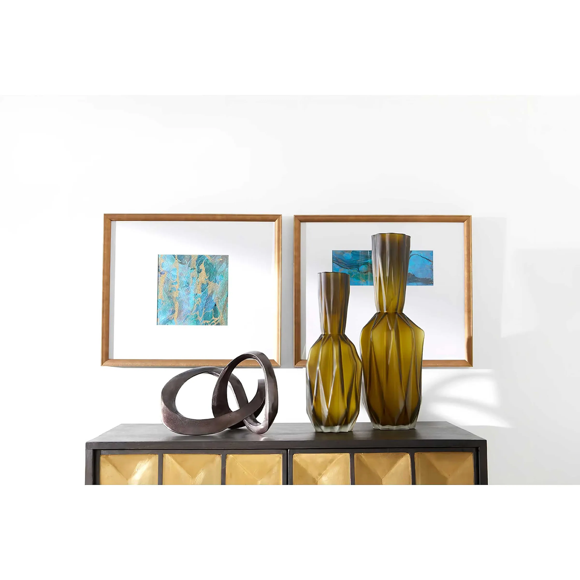 Abstract Loop Knot Sculpture